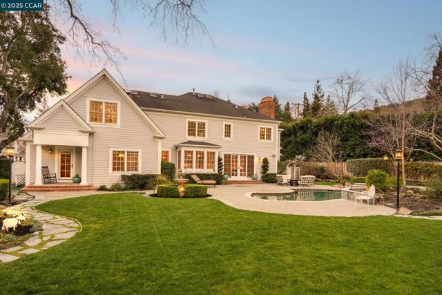 45 Lark Pl, Alamo CA: https://media.crmls.org/mediaz/76e099ef-76de-4961-8356-9c275871c708.jpg