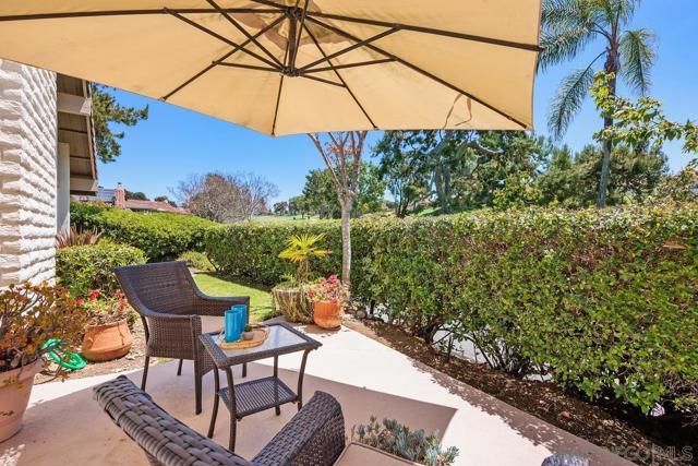 159 Mexicali Ct, Solana Beach CA: https://media.crmls.org/mediaz/76e0df47-9c5f-4b49-adf7-f2d69e03ccc7.jpg