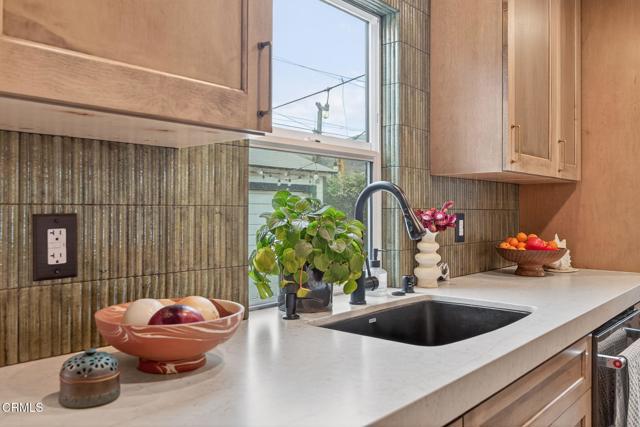 Detail Gallery Image 16 of 40 For 103 Comstock Dr, Ventura,  CA 93001 - 2 Beds | 1 Baths