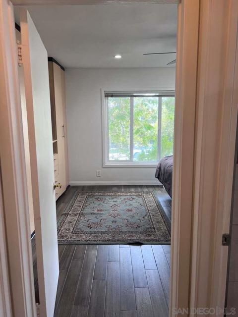 1318 Crescent Heights Blvd, West Hollywood, California 90046, 2 Bedrooms Bedrooms, ,2 BathroomsBathrooms,Condominium,For Sale,Crescent Heights Blvd,240014214SD