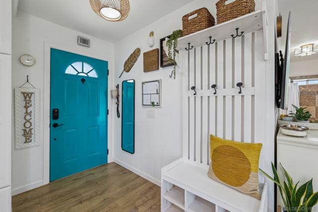619 Parker St, Oceanside CA: https://media.crmls.org/mediaz/76e4d0cb-be1d-4eab-ac8e-9e6b3daafdca.jpg