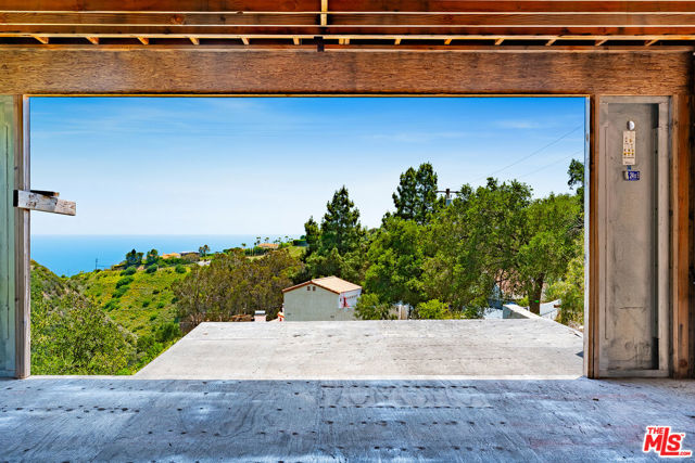 26565 Ocean View Drive, Malibu, CA 90265