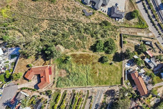 Detail Gallery Image 66 of 70 For 2397 Mira Sol Dr, Vista,  CA 92084 - 3 Beds | 2 Baths