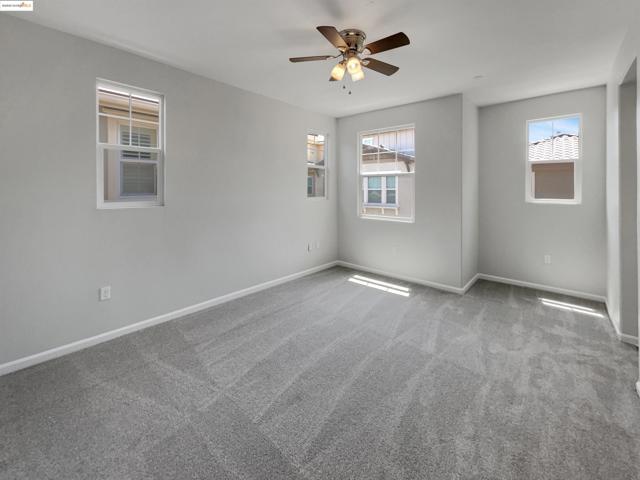 789 King Palm Ln, Brentwood CA: https://media.crmls.org/mediaz/76e6d498-bd57-49c3-8ca7-2ed7deca8604.jpg