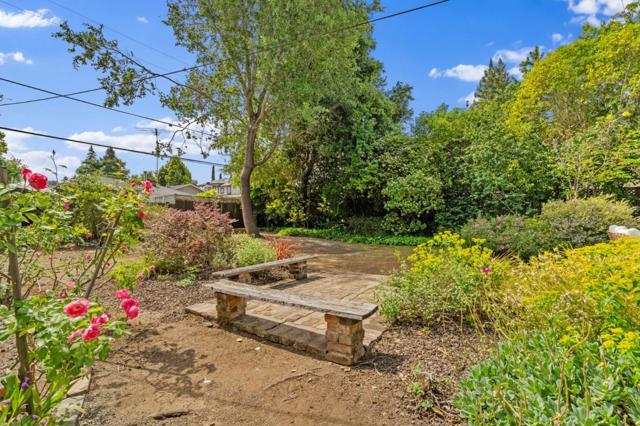 751 Florales Drive, Palo Alto CA: https://media.crmls.org/mediaz/76e700d2-6b04-4223-9373-1ab72b6bb942.jpg