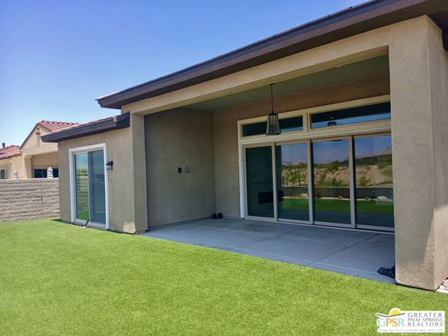 69 Zinfandel, Rancho Mirage CA: https://media.crmls.org/mediaz/76e7fbd0-75df-4ca8-b8d0-d34995260338.jpg