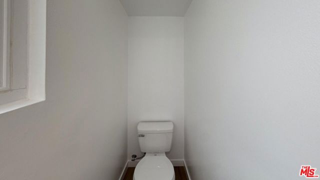 3630 Midvale Avenue, Los Angeles CA: https://media.crmls.org/mediaz/76e96cf1-b18a-4c17-a5e8-d807f9724b8a.jpg