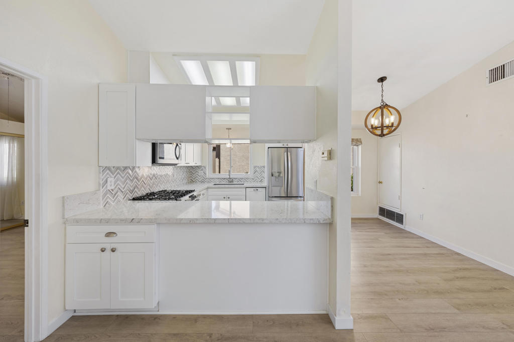 MLS #219136936PS image #10