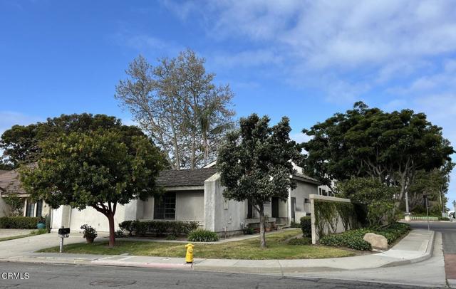 Detail Gallery Image 3 of 34 For 201 Village Rd, Port Hueneme,  CA 93041 - 3 Beds | 2 Baths
