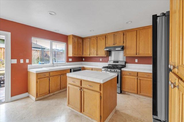387 Anderson Street, Soledad CA: https://media.crmls.org/mediaz/76ea28d0-72cf-4e2f-b1c7-3751c9dc48a3.jpg