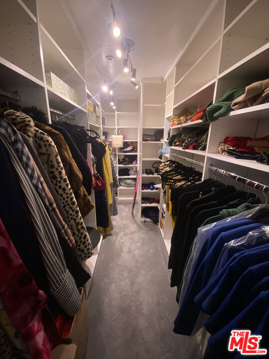 MLS #25620159 image #19