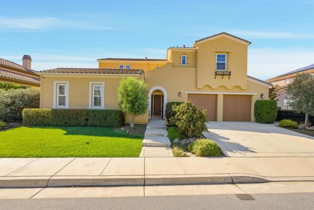 18253 Solano Place, Morgan Hill CA: https://media.crmls.org/mediaz/76ea7878-3a16-4100-b089-8fe47e60853a.jpg