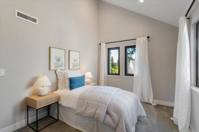 181 Centre Street, Mountain View CA: https://media.crmls.org/mediaz/76eabbac-fb44-46c2-9b83-2234f12d3713.jpg