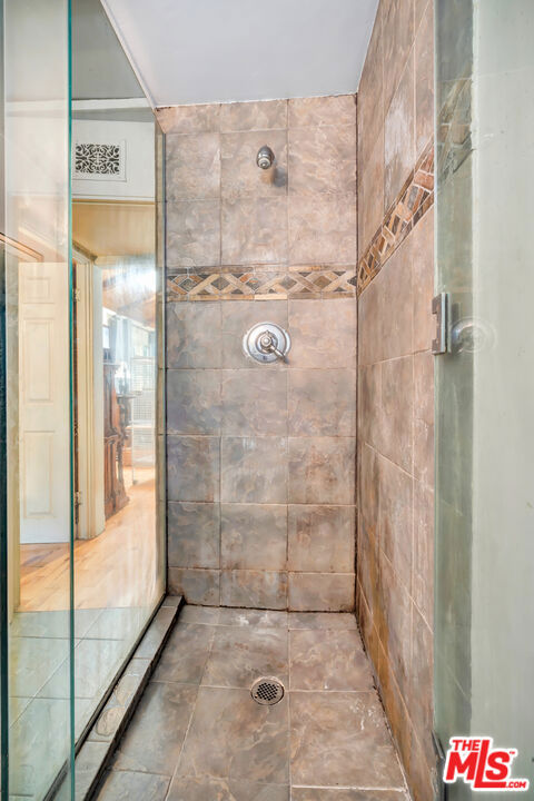 Drew Fenton | 28927 Cove Place Agoura Hills CA | MLS: 7446574