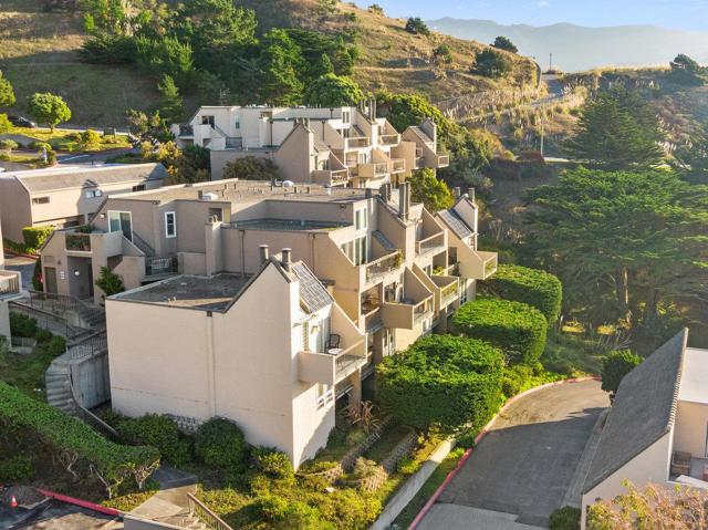 445 Roberts Road, Pacifica CA: https://media.crmls.org/mediaz/76eb7787-79a7-4ea3-a378-490661429c7c.jpg