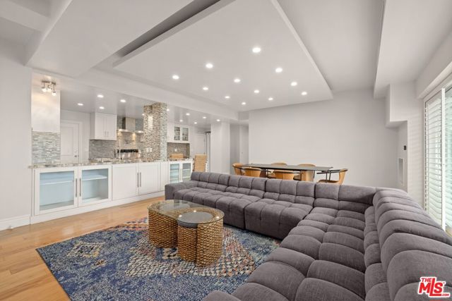1155 North La Cienega Boulevard, 1109 photo 8
