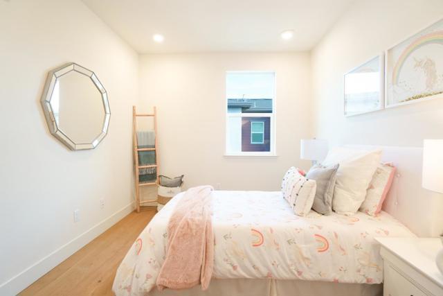 897 Fillmore Terrace, Sunnyvale CA: https://media.crmls.org/mediaz/76ebccf3-d350-4af6-9f5d-32196b01719e.jpg