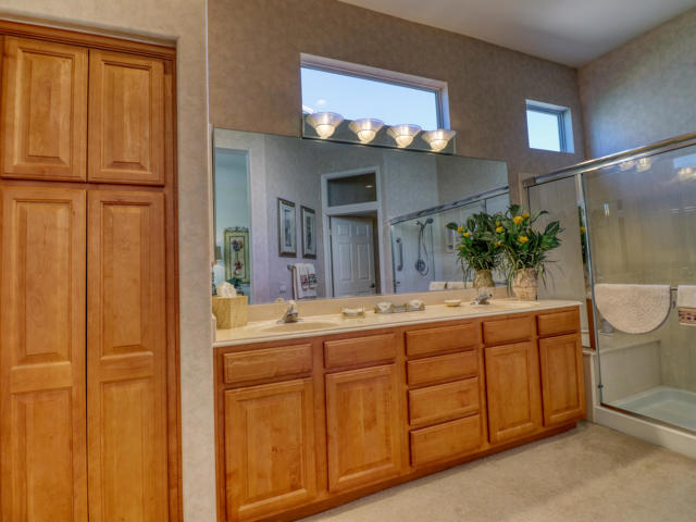 Image 34 of 40 For 78659 Yellen Drive