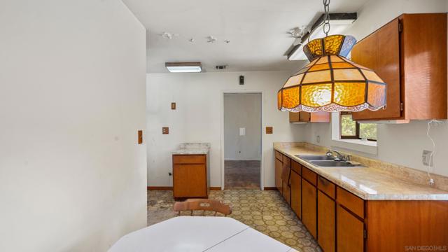 5220 E Falls View, San Diego CA: https://media.crmls.org/mediaz/76ec746c-731c-4ce6-b71e-e1a36bd87437.jpg