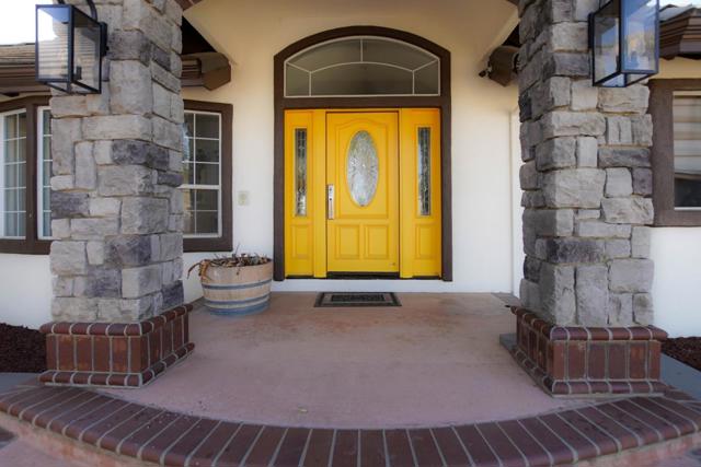 160 Tevis Trail, Hollister CA: https://media.crmls.org/mediaz/76ec7978-0517-4d89-bf43-8170f67909d8.jpg