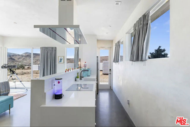 5215 Pioneertown Road, Pioneertown CA: https://media.crmls.org/mediaz/76ec79bc-b946-4d8d-8582-970c6e07c5cd.jpg
