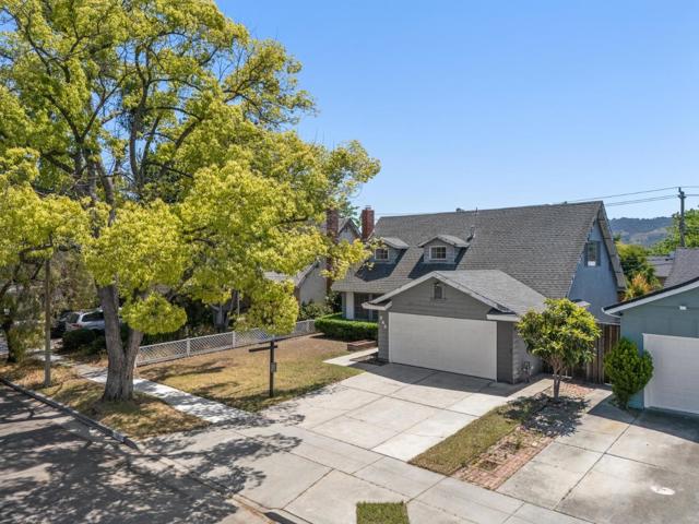 260 Bangor Avenue, San Jose CA: https://media.crmls.org/mediaz/76ed76f6-7c82-4da3-978b-1cff771c1901.jpg