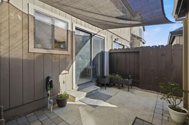 251 Gibson Drive, Hollister CA: https://media.crmls.org/mediaz/76ed8a5d-4e8d-4fbc-ac23-0283d15dfcdb.jpg