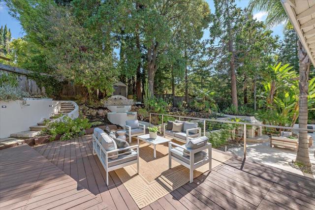 17274 Verdes Robles, Los Gatos CA: https://media.crmls.org/mediaz/76edaf03-c62c-42d2-9b68-eb6d37ef2e36.jpg