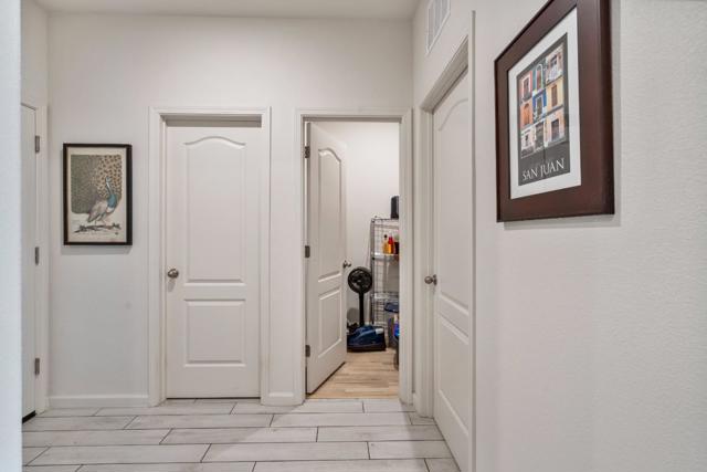 2141 Wildflower Drive, Hollister CA: https://media.crmls.org/mediaz/76ee602b-5afb-41c9-a3a3-4b378a7c16bd.jpg