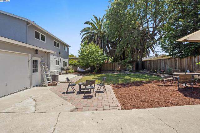 963 Getoun Dr, Concord CA: https://media.crmls.org/mediaz/76ee92e7-bc38-48ad-bdea-9a1eac3e34fc.jpg