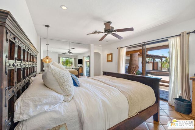 2336 N Girasol Avenue, Palm Springs CA: https://media.crmls.org/mediaz/76ef1582-63d2-4d7f-b465-042d58e81763.jpg