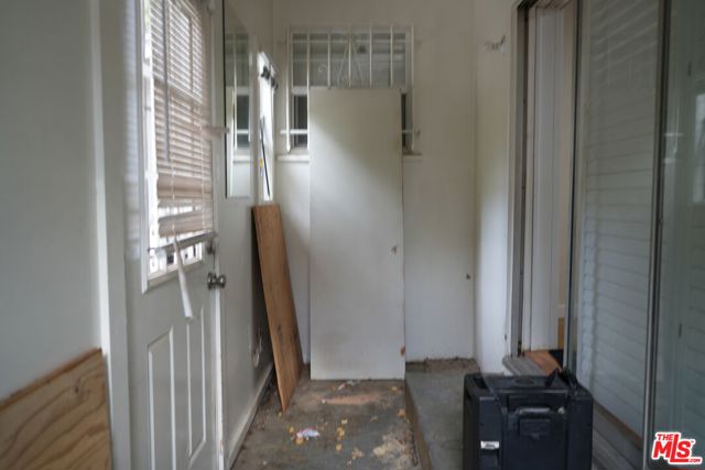 1819 W 129th Street, Gardena CA: https://media.crmls.org/mediaz/76f05be2-31f9-43d4-b400-b9965d0c14c3.jpg