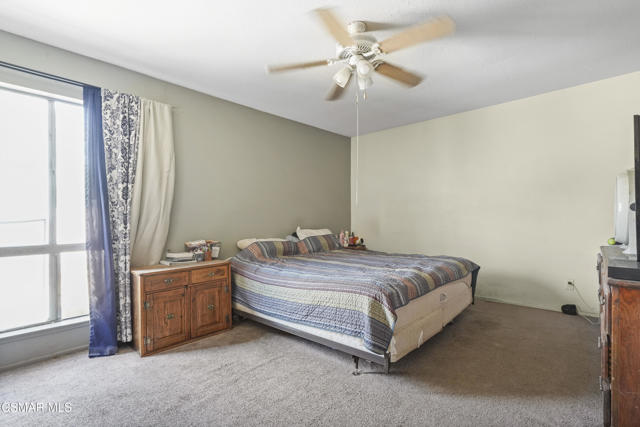 887 Erringer Road, Simi Valley CA: https://media.crmls.org/mediaz/76f05f21-8a36-4180-abbe-b6baa4ac4b48.jpg