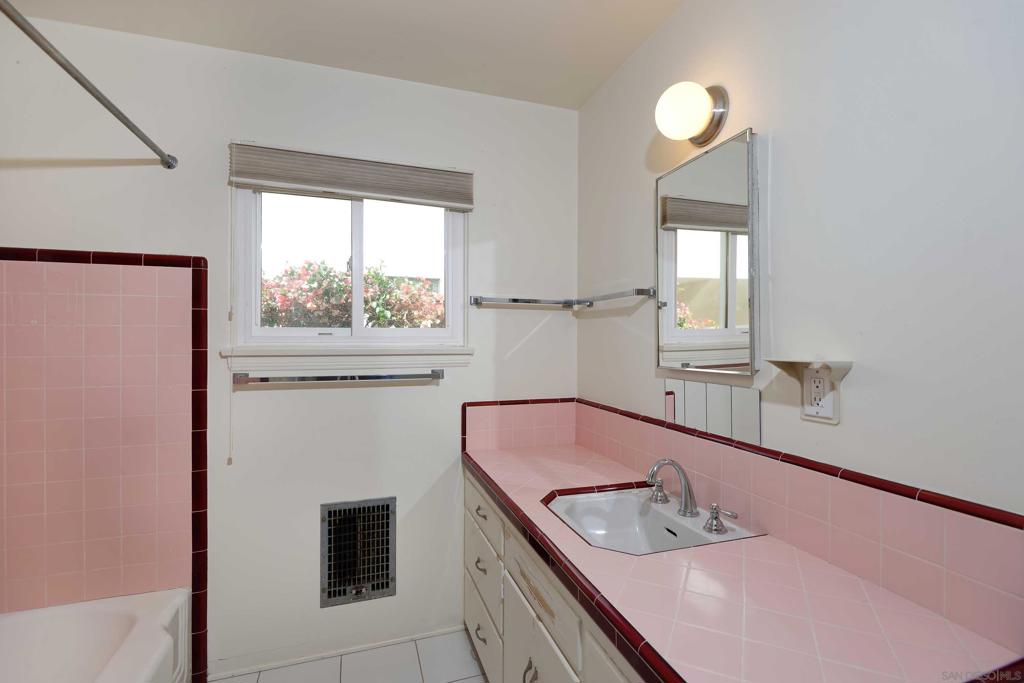 8405 Paseo Del Ocaso - photo 12