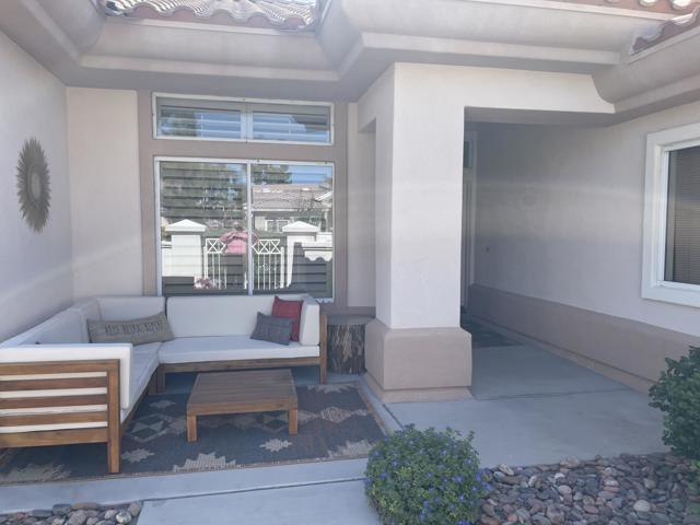 38286 Brandywine Avenue, Palm Desert CA: https://media.crmls.org/mediaz/76f37e8b-e616-4695-9e95-bd781daed46e.jpg