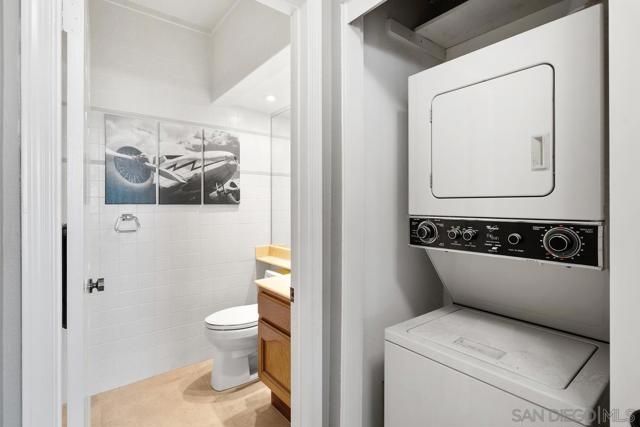 5865 FRIARS RD, San Diego CA: https://media.crmls.org/mediaz/76f404c3-ab23-42e9-83b9-70aaaae64655.jpg