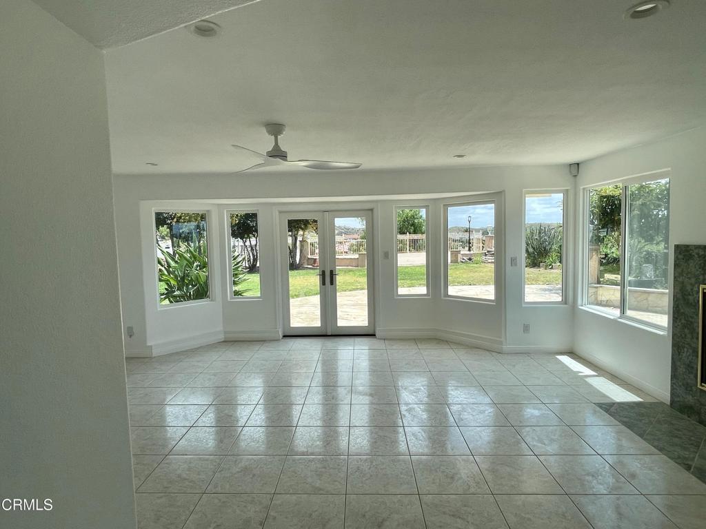 1148 Colina Vista