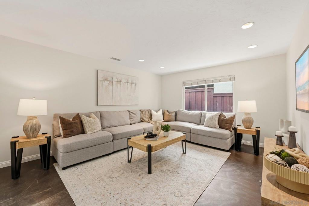 981 Robin Ct. - photo 19
