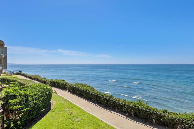 Detail Gallery Image 5 of 42 For 369 W I St, Encinitas,  CA 92024 - 2 Beds | 2/1 Baths