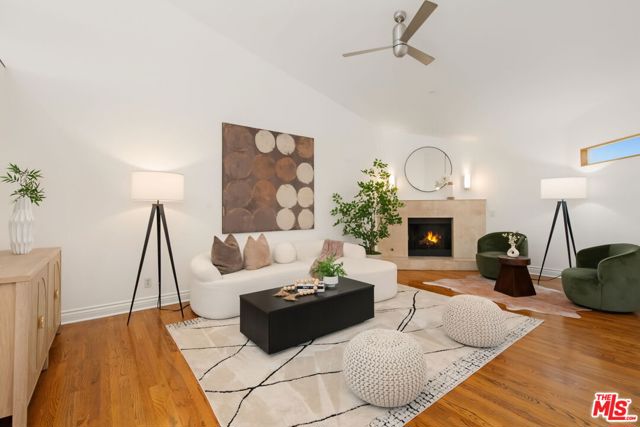 1222 North Kings Road, 8 photo 15
