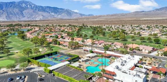 9980 Hoylake Road, Desert Hot Springs CA: https://media.crmls.org/mediaz/76f6598a-ae1c-4f50-b49c-6cf30cb05785.jpg
