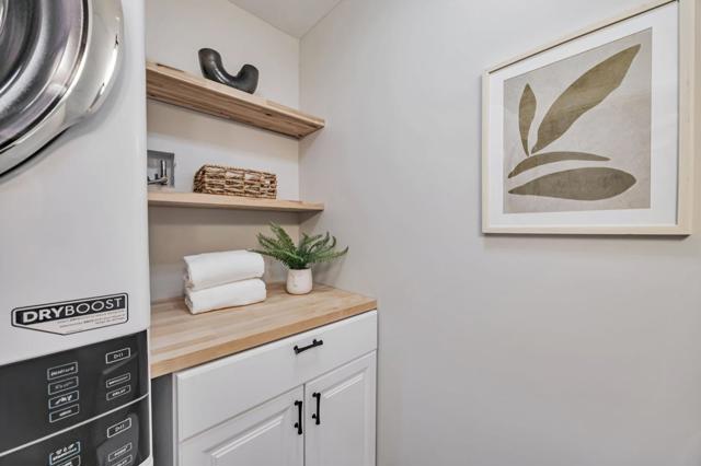 140 Northam Avenue, San Carlos CA: https://media.crmls.org/mediaz/76f6e47b-9c8b-4537-8aa3-2bdf5b8f9142.jpg