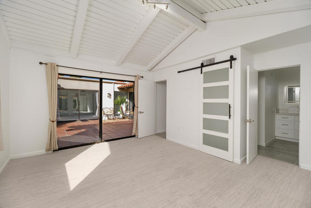 49835 Adelito Drive, La Quinta CA: https://media.crmls.org/mediaz/76f8014c-0c2f-49de-99a6-a2efdaa795e8.jpg