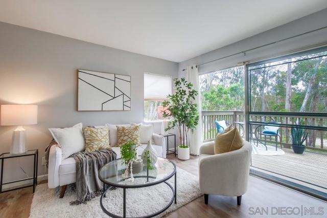 10565 Caminito Basswood, San Diego CA: https://media.crmls.org/mediaz/76f854a2-ce69-4555-95a3-1f8766c20d71.jpg
