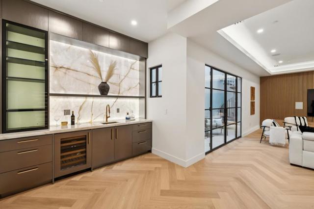 265 Coleridge Ave, Palo Alto CA: https://media.crmls.org/mediaz/76f8fd46-a04e-4f96-a780-26fe31f5f71d.jpg