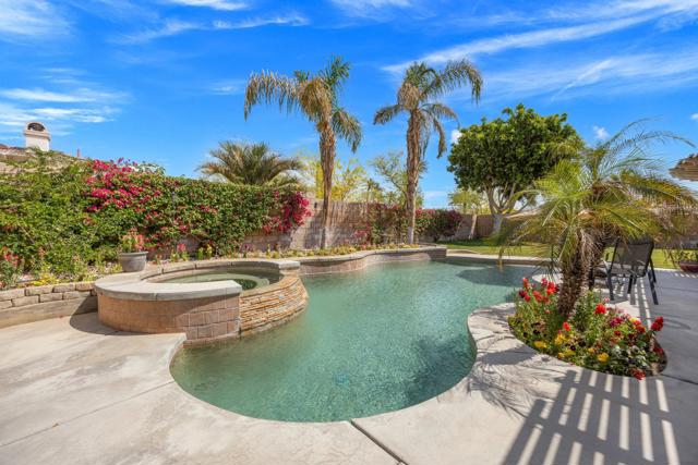 79976 Castille Drive, La Quinta CA: https://media.crmls.org/mediaz/76fa60ab-6eaf-419d-b06d-8500ae0425ae.jpg