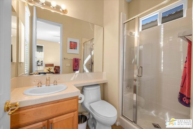 109 Shoreline Drive, Rancho Mirage CA: https://media.crmls.org/mediaz/76faadab-a64c-4d1a-83cd-5283c64ad706.jpg
