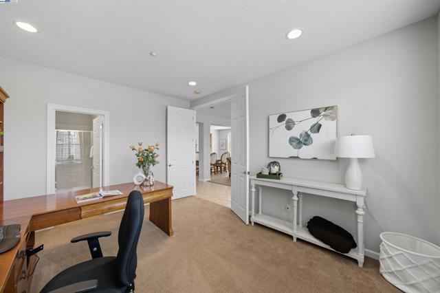 3080 Bresso Dr, Livermore CA: https://media.crmls.org/mediaz/76fab8c6-1fa7-4b09-b3df-16c9ac9bbf79.jpg