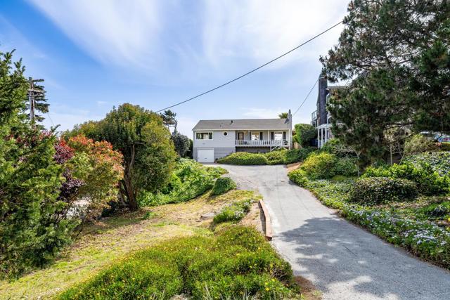 313 Vista Drive, Watsonville CA: https://media.crmls.org/mediaz/76fb5d8a-f166-41c5-b518-2c03b4fe05a4.jpg