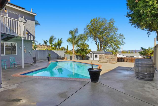 1178 Eucalyptus Dr, El Cajon CA: https://media.crmls.org/mediaz/76fbd58e-d3dc-4280-aa34-1164a261271c.jpg